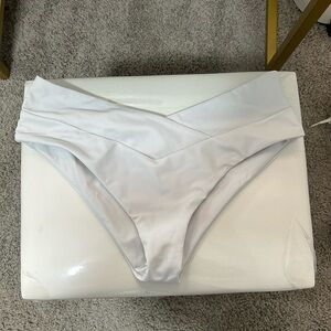 White V line bikini bottom